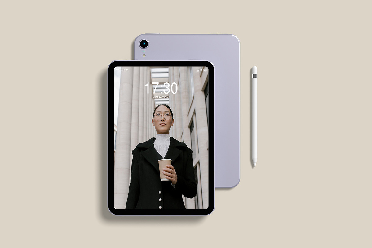 Tablet Mini Mockup, an iPhone Mockup by zuhraabdullah (Photo 4 of 12)