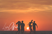 Miyake -  Signature font, a Script Font by creativemedialab (Thumbnail 4 of 9)
