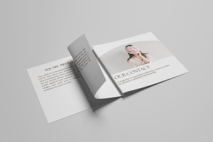 Square Bifold Brochure Mockup