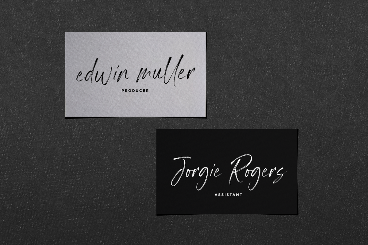 Light Brighter - Handbrush Font preview 7