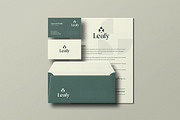 Heartbreak Luxury Serif Font, a Serif Font by UICreative (Thumbnail 3 of 13)