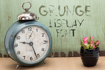 Grunge Display Font
