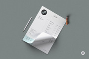 Minimalist Invoice, a Stationery Template by AyshaCanvas (Thumbnail 2 of 3)