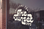 Retromax | Reverse Contrast Script, a Script Font by Debut Studio (Thumbnail 17 of 18)