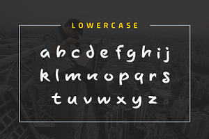 Michael Brush Display Font