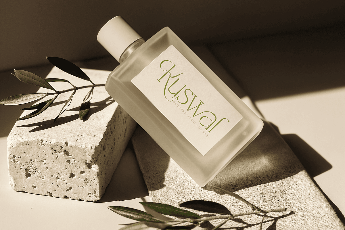 KLENSIG MOCKURA — Elegant & Luxury, a Serif Font by Enxyclo Studio (Photo 2 of 23)