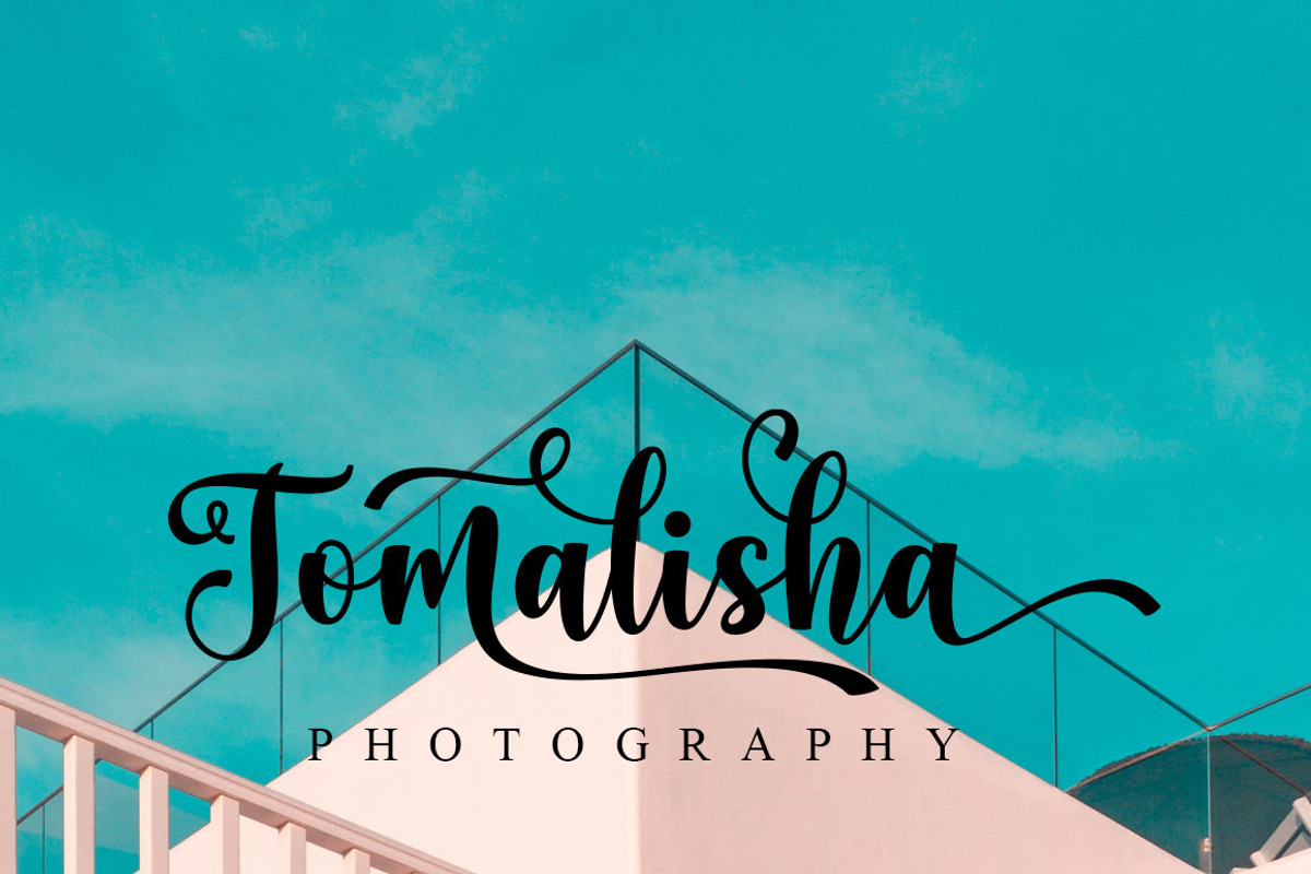 Fenivay Script, a Script Font by Strong.co (Photo 5 of 9)