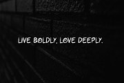 Quantum Font- Comic, a Handwritten Font by portype (Thumbnail 3 of 5)