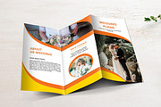 Wedding Plans Brochure, a Brochure Template by yanindesign (Thumbnail 2 of 3)