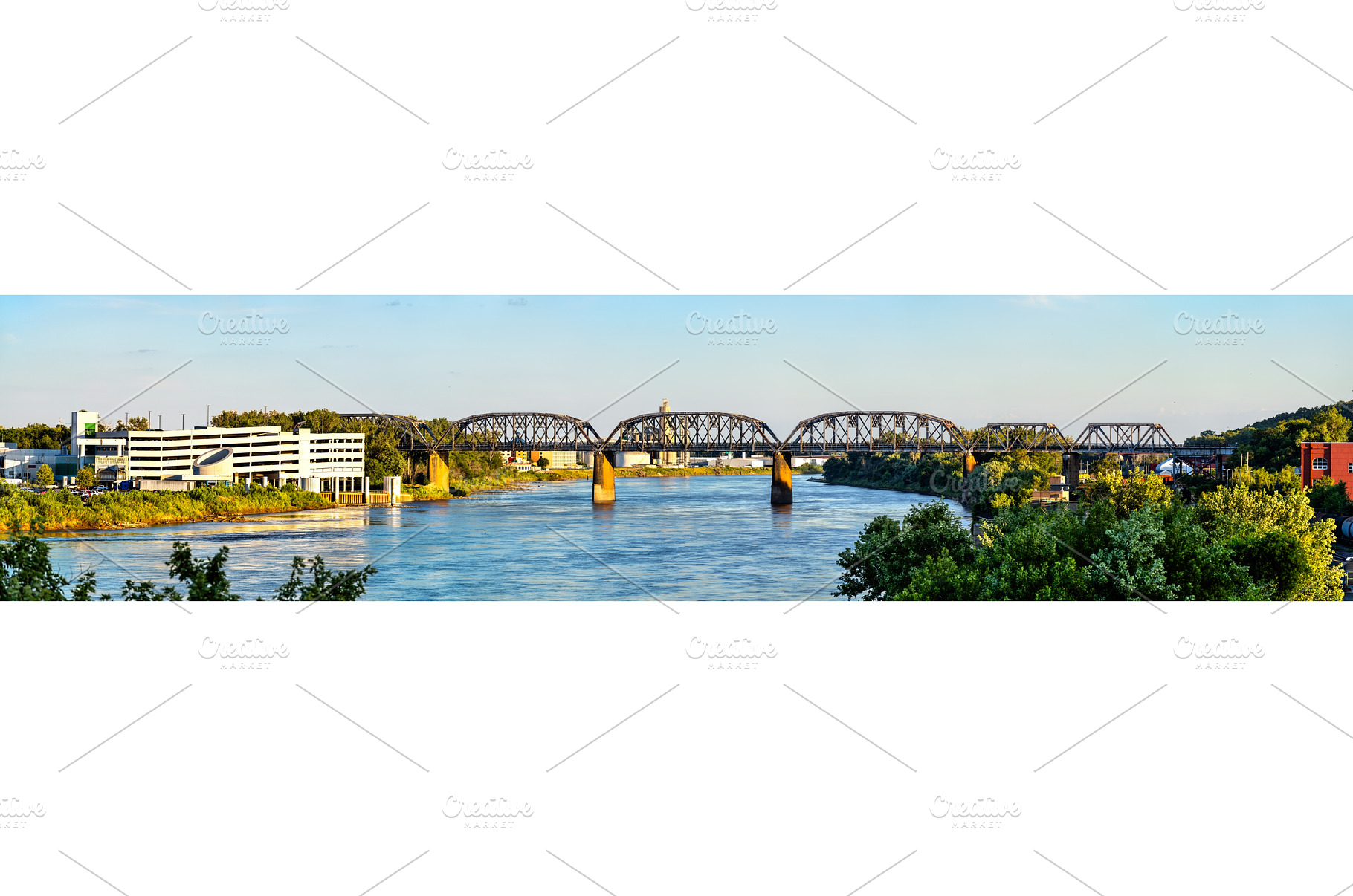 Union Pacific Missouri River Bridge, a Transportation Photo by Leonid Andronov