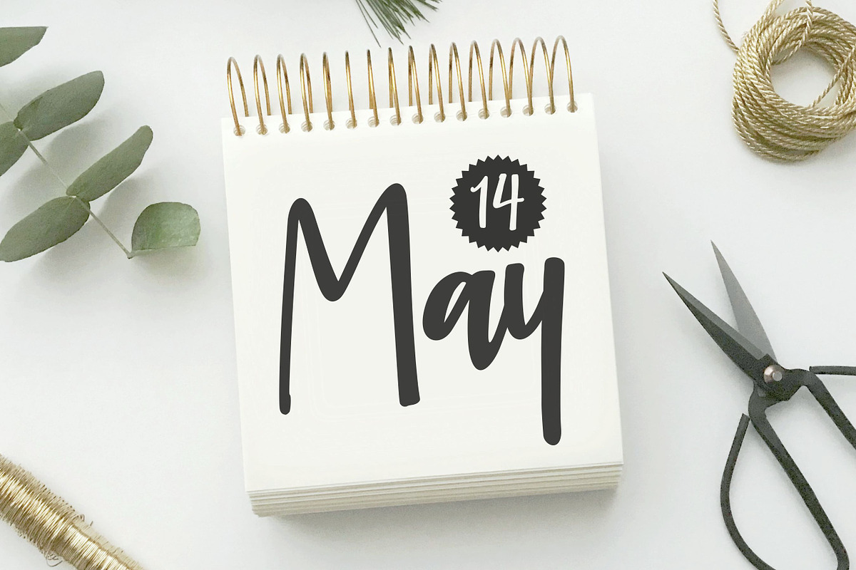 Childish - Sweet Handwritten Font, a Script Font by Balpirick Studio (Photo 5 of 8)