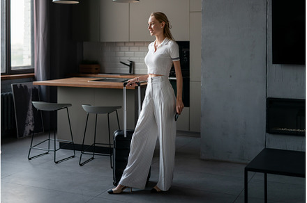Woman returned home from vacation