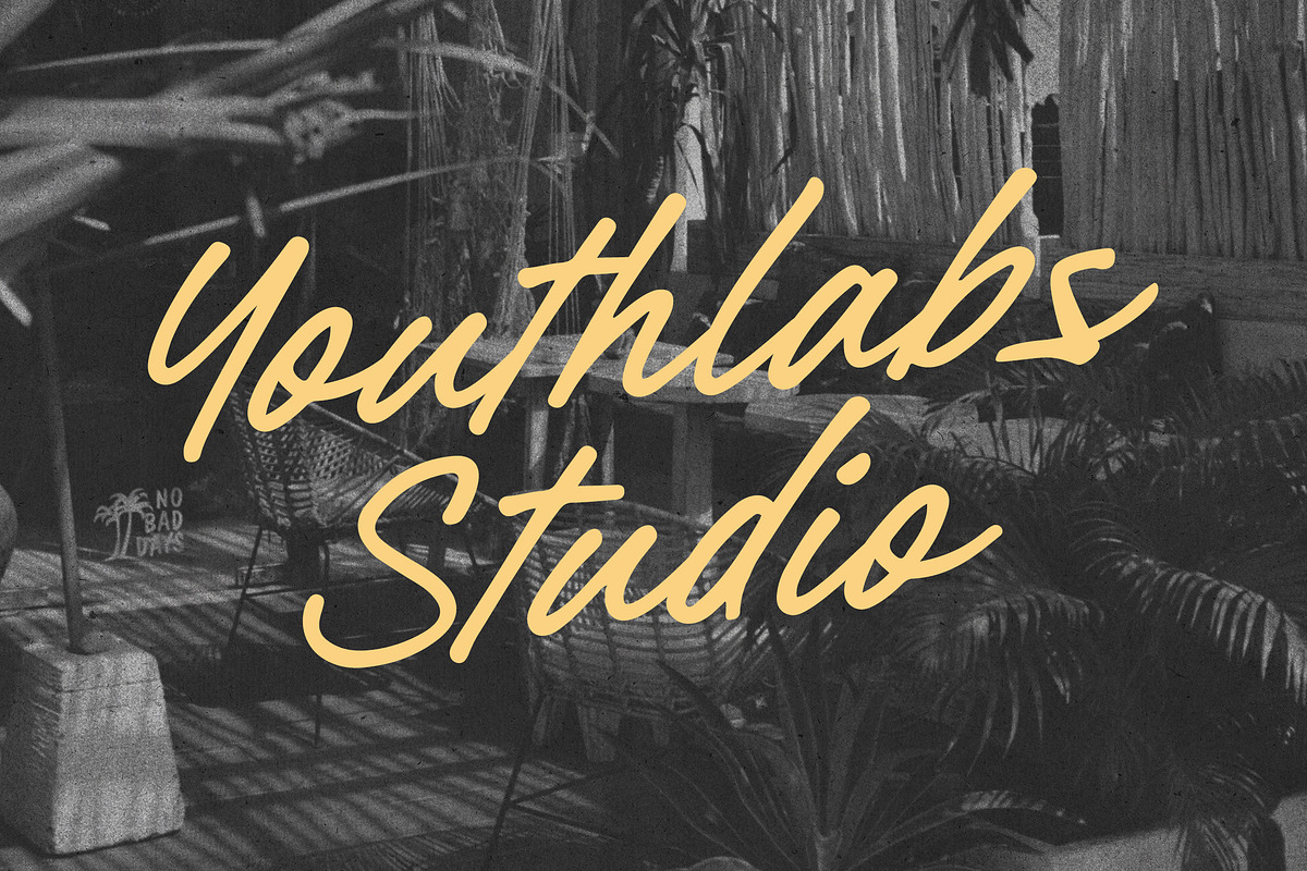 Jalvair - Modern Handwritten Font, a Handwritten Font by Youthlabs Studio (Photo 12 of 12)