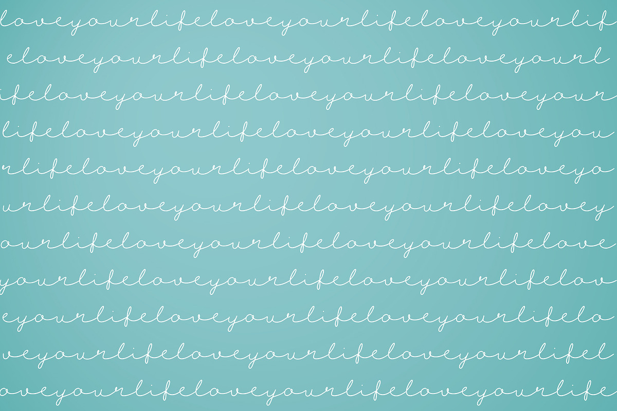Ocean Wave, a Script Font by Jelena Sardi (Photo 4 of 6)