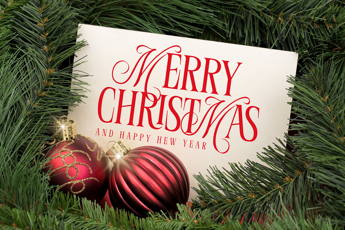 Pravelle Christmas Elegant Serif, a Serif Font by Ainun Jinan (Photo 7 of 12)