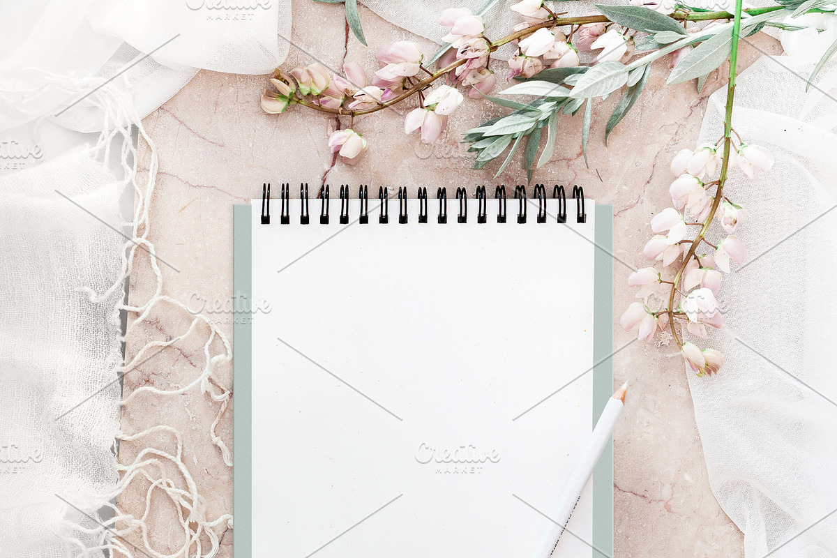 NOTEPAD. MOCKUP, a Print Template by OntheMoon (Photo 2 of 2)