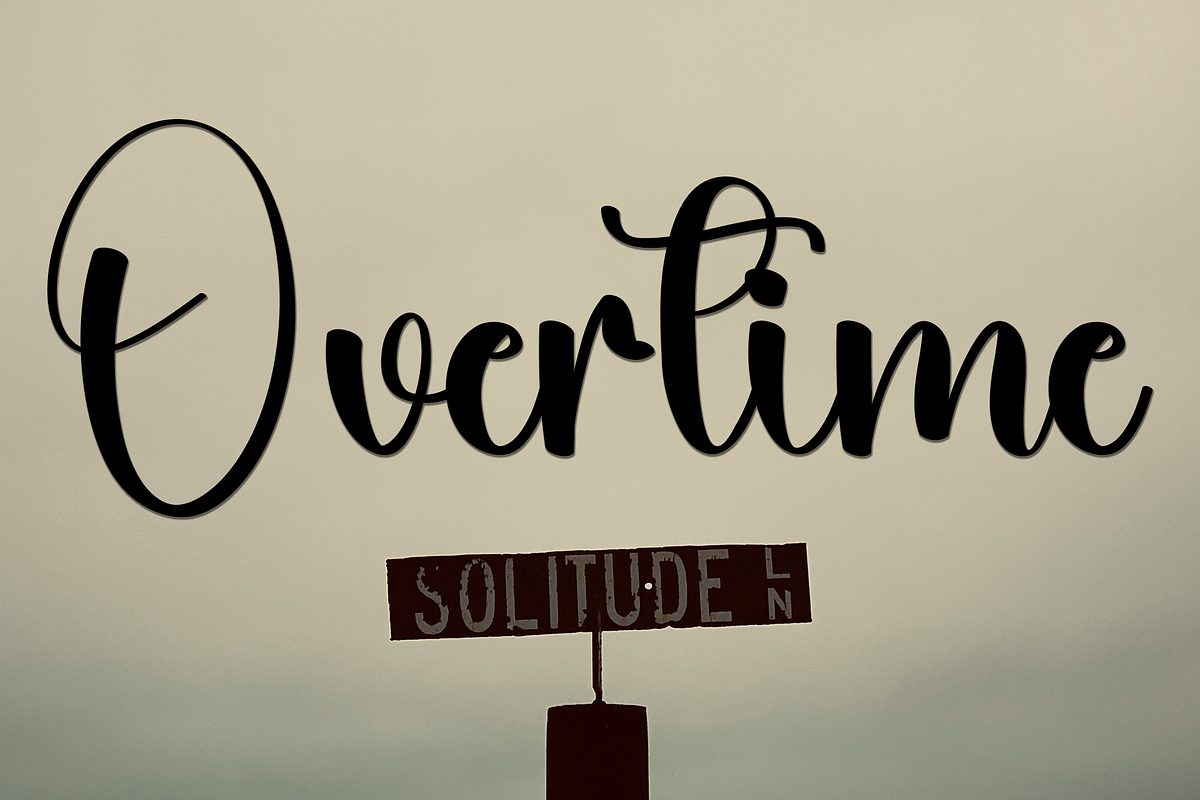 Stay Dreaming, a Handwritten Font by InermediaSTUDIO (Photo 6 of 8)