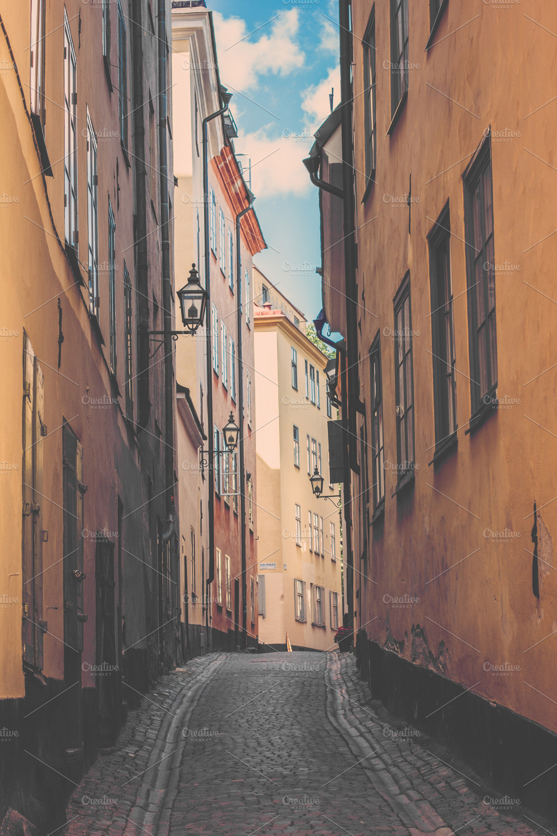 Old Town Alley