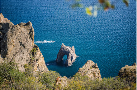 Top view of the Golden Gate rock in, a Nature Photo by Igor Tichonow