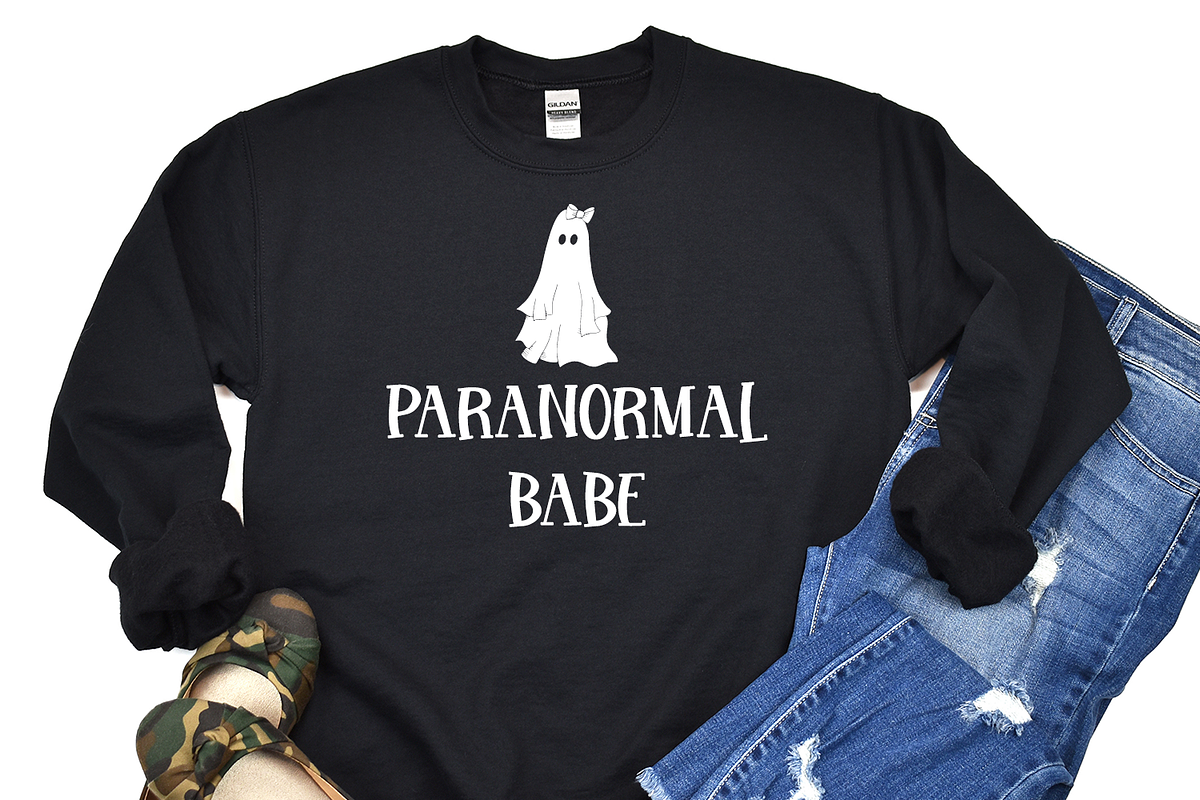 Spooky Babe Serif Font - Ghost Font, a Serif Font by Beck McCormick (Photo 7 of 10)