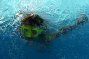 7 Pack - Underwater Swimming, a Sports & Recreation Photo by Teevio (Thumbnail 7 of 7)
