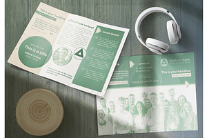 Tri Fold Roll Brochure Layout