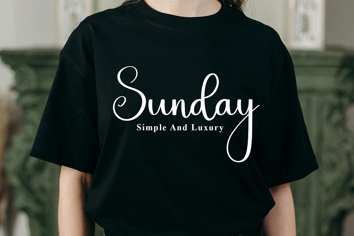 Saturday Hunting, a Handwritten Font by InermediaSTUDIO (Photo 3 of 7)