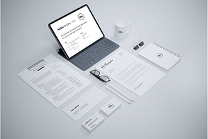 Elegant Stationery / Branding Mockup