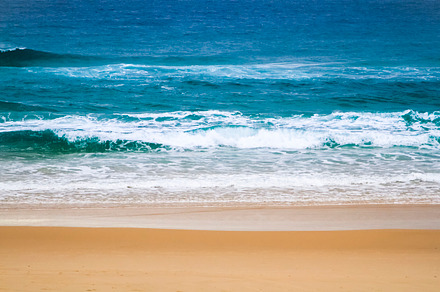 Blue Waves at Salt Beach