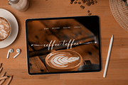 Adoreline, a Script Font by RT Studio (Thumbnail 7 of 10)