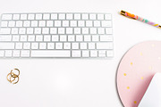Styled Stock Photo Flatlay | Desktop, a Technology Photo by Photos that POP! ♡ (Thumbnail 2 of 2)
