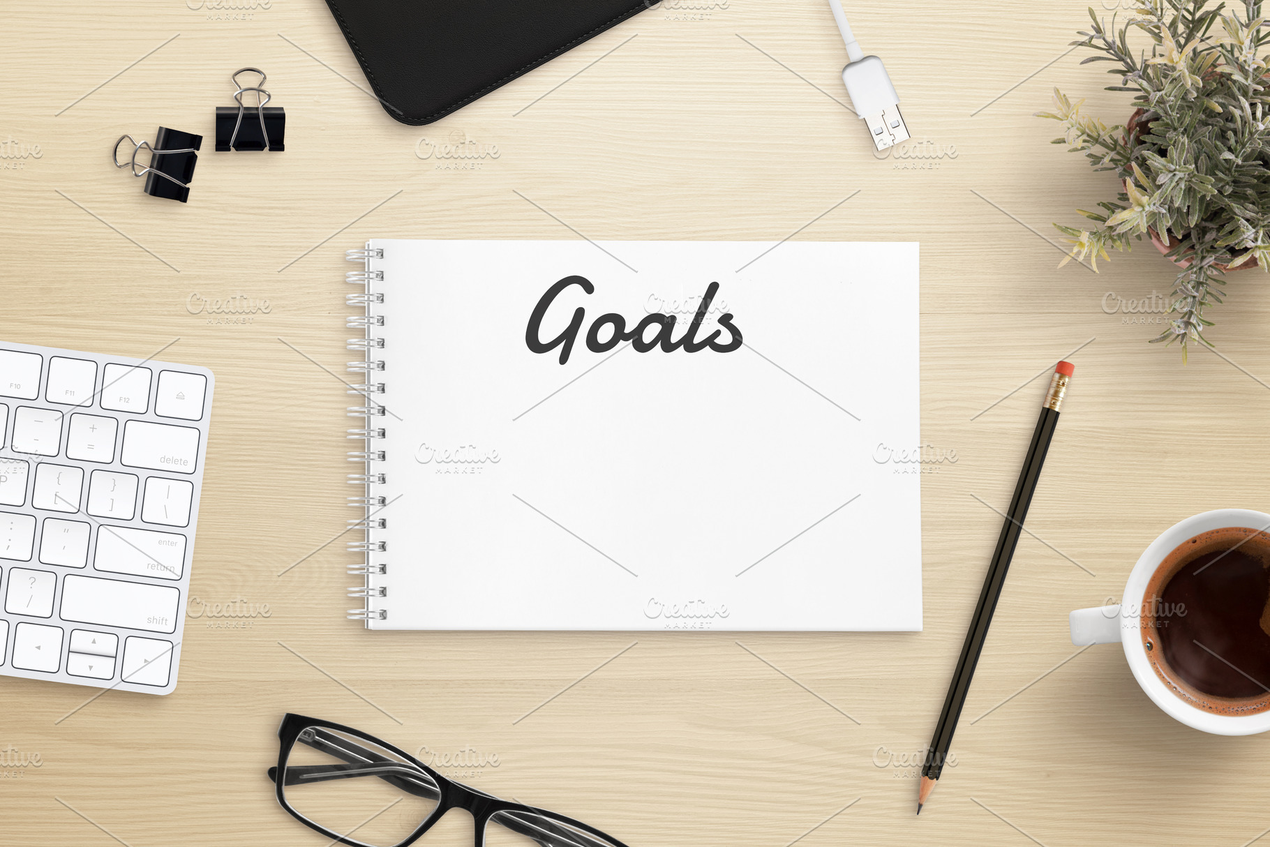 Notepad goals list concept, mockup, a School & Education Photo by RSplaneta