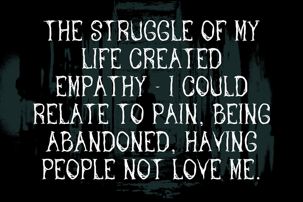 Littox Horror Display Font, a Handwritten Font by Maulana Creative (Photo 3 of 7)