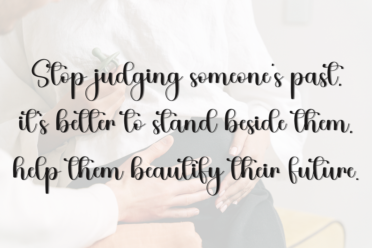 Birthday Dream, a Handwritten Font by InermediaSTUDIO (Photo 3 of 8)