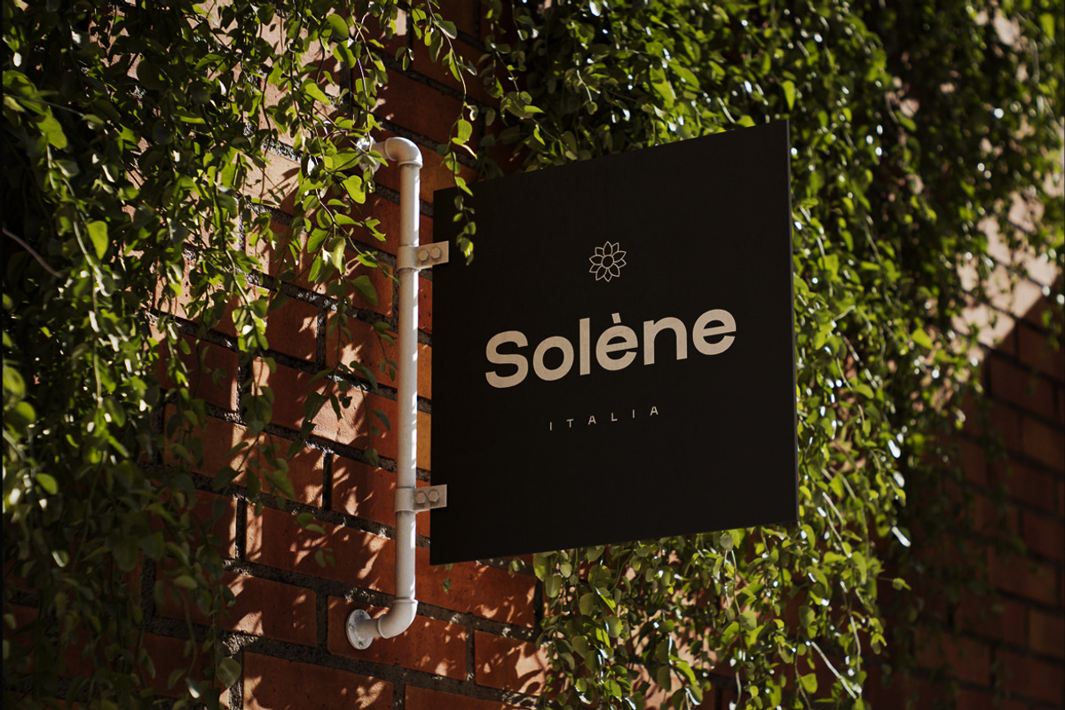 olive – Modern and minimal Sans, a Sans Serif Font by Webhance Studio (Photo 9 of 13)