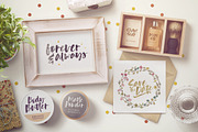Lunar Blossom, a Script Font by Sam Parrett (Thumbnail 5 of 9)