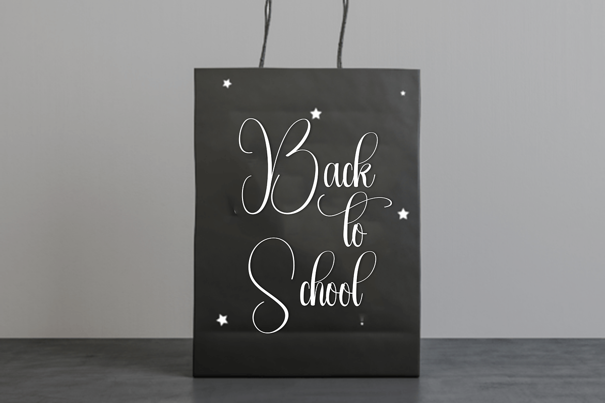 Shinning Daisy, a Handwritten Font by InermediaSTUDIO (Photo 6 of 8)