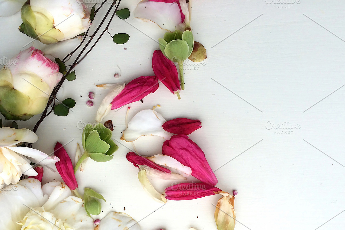 BUNDLES OF BLISS–Styled Stock Photos, a Product Mockup by Pepperbelle Tinkers (Photo 5 of 9)