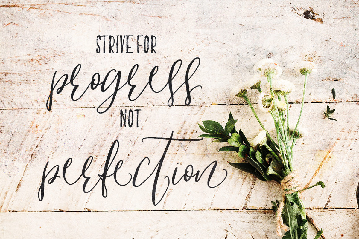 Indulgence Script Font Duo preview 6