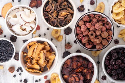 Freeze dried fruit berry