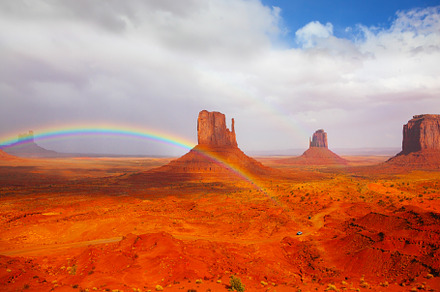 Red stone desert Navajo, a Nature Photo by kavram