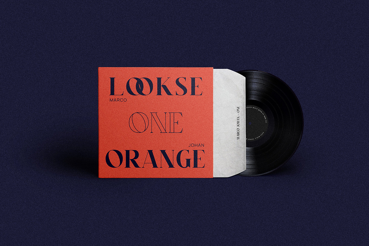 Kizuro Elegant Serif Font, a Serif Font by Graphicxell (Photo 6 of 10)