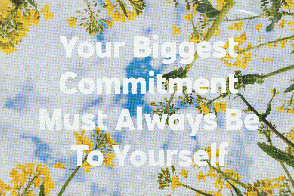 Free Download Preview - Fontfreebie