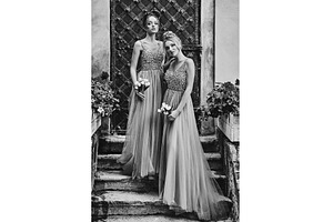 Beautiful bridesmaids in gorgeous