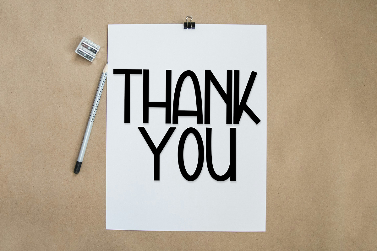 Designer Handmade, a Handwritten Font by InermediaSTUDIO (Photo 6 of 7)