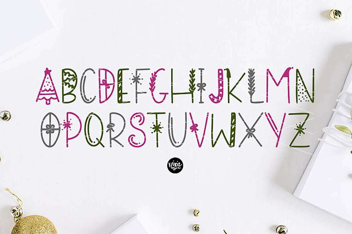 HAPPY HOLIDAYS Christmas Font preview 4