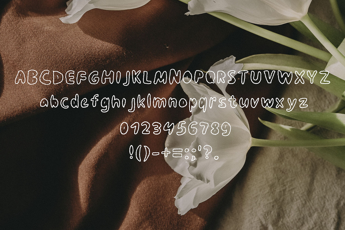 CURVEY DOODLE - outline fun font, a Handwritten Font by Ashiya Pixel (Photo 3 of 8)