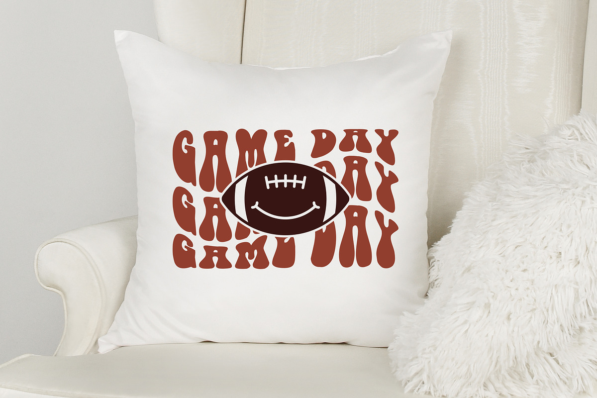 Football SVG Bundle 18 Designs, an Object Graphic by BeeCraftR (Photo 7 of 11)