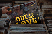 CF Vaulis - Retro Serif, a Serif Font by Indotype Foundry (Thumbnail 9 of 10)