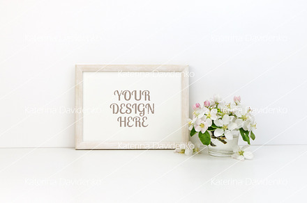 Frame MockUp, floral, horizontal, a Background Photo by Bubert Art